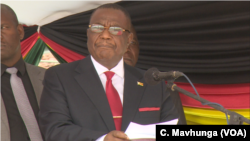 Mutevedzeri wemutungamiri wenyika VaConstantino Chiwenga vanove zvekare gurukota rezvehutano