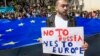 На акции протеста против "закона об иноагентах" перед зданием парламента Грузии. Тбилиси, 15 апреля 2024.