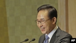 韩国总统李明博(资料照)