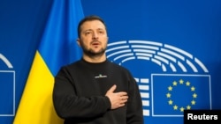 Zelenski se obraća Evropskom parlamentu u Briselu