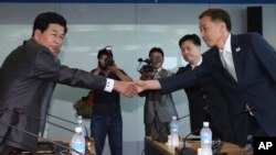 Delegasi kedua Korea mencapai persetujuan untuk memulai kembali produksi taman industri bersama Kaesong (foto: dok). 