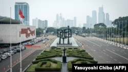 Kompleks DPR/MPR RI di kawasan Senayan, Jakarta, menjelang pelantikan anggota DPR/MPR untuk periode 2024-2029, 26 September 2024. (Yasuyoshi Chiba/AFP)