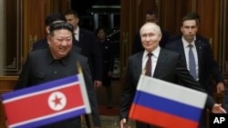北韓領導人金正恩與俄羅斯總統普丁在平壤會面。 （2024年6月19日）