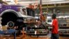 EEUU: Crean 157.000 empleos, pero baja a 3,9%