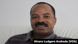João Pinto, deputado do MPLA - "Comer até empaturrar não faz bem