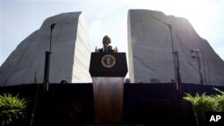 Luther King "acordou a consciência da América" e por isso tornou os Estados Unidos "mais perfeitos, mais justos e mais livres" - Barack Obama