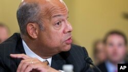 El secretario del Departamento de Seguridad Nacional de Estados Unidos (DHS), Jeh Johnson, extendió por 18 meses el Estatus de Protección Temporal (TPS) para los ciudadanos de Honduras y Nicaragua elegibles.
