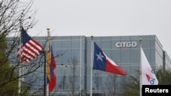 Los exdirectivos conocidos como “los 6 de Citgo” fueron detenidos por agentes de seguridad durante una reunión en Caracas en 2017.