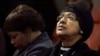 Vini Madikiziela-Mandela, bivša žena bivšeg južnoafričkog predsednika Nelsona Mandele i ćerka Zindzi na molitvi za Mandelu u crkvi u Johanesburgu.