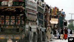 آی.او.ام: در ماه جنوری سال روان بیش از ٢٢ هزار پناهجوی افغان بدون سند در اطراف مناطق سرحدی تورخم برای گریز از اذیت و ترک پاکستان جمع شده بودند