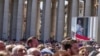 El Vaticano condena la cirugía de confirmación de género y la gestación subrogada