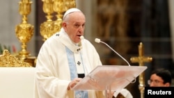 El Papa Francisco durante su misa de Año Nuevo en la Basílica de San Pedro el 1 de enero de 2020.