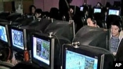 中国一处网吧去年3月19日资料照