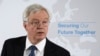 UK's Ex-Brexit Chief Urges Cabinet to Rebel against PM May