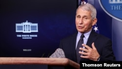 El doctor Anthony Fauci en un despacho de prensa diario en la Casa Blanca sobre las gestiones de EE. UU. para erradicar el COVID-19.