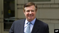 Paul Manafort, el ex-jefe de campaña del presidente Donald Trump, enfrenta dos nuevos cargos de obstrucción a la justicia y conspiración para obstruir la justicia en relación a sus contactos con dos testigos.