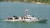 美海軍艦艇向伊朗攻擊艇開火示警