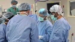 Aumentam pressões para investigação à morte de médico numa esquadra policial - 3:14