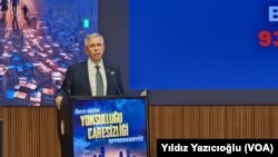 Ankara Büyükşehir Belediyesi Başkanı Mansur Yavaş bugün “Her adımı insan öncelikli sosyal belediyecilik” başlıklı bir basın toplantısı düzenledi.
