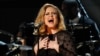 หนัง James Bond และอัลบั้มใหม่ Adele ช่วยเพิ่มกำไรให้บริษัท Sony 