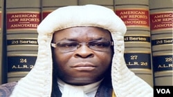 Babban Alkali Walter Onnoghen da aka dakatar daga bakin aiki bayan zargin kin bayyana kadarorin da ya mallaka