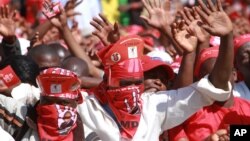 MDC-T supporters chanting party slogans.