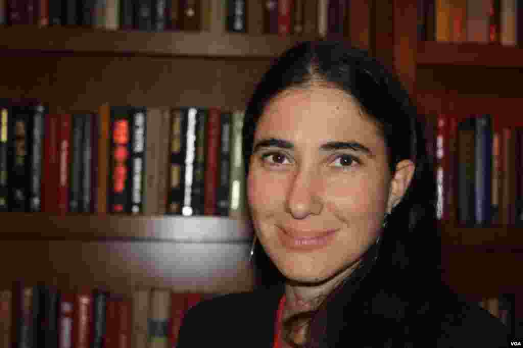 Yoani Sánchez llegó a la VOA como parte de su circuito en Washington durante su primera visita a EE.UU.
