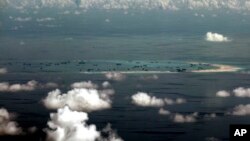 တောင်တရုတ်ပင်လယ်ရှိ Spratly ကျွန်း