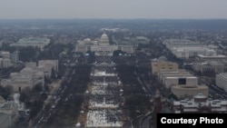 Toma de la Alameda Nacional en Washington D.C. durante la juramentación presidencial de Donald Trump, el 20 de enero de 2017. [Foto: Cortesía: Servicio Nacional de Parques EE.UU.].