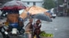 Dos tormentas tropicales amenazan a EE.UU.