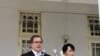နယူးဇီလန်နိုင်ငံခြားရေးဝန်ကြီး Murray McCully နဲ့ ဒေါ်အောင်ဆန်းစုကြည်