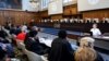 Los magistrados de la Corte Internacional de Justicia (CIJ) en La Haya vistos este 16 de mayo durante la audiencia para escuchar los argumentos del equipo legal de Sudáfrica CIJ como parte del caso de Sudáfrica contra Israel por la ofensiva de Rafah.