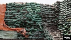 Shehena ya mkaa inayokadhiriwa kugharimu mamilioni ya dola katika mji wa Bur Gabo, Somalia 