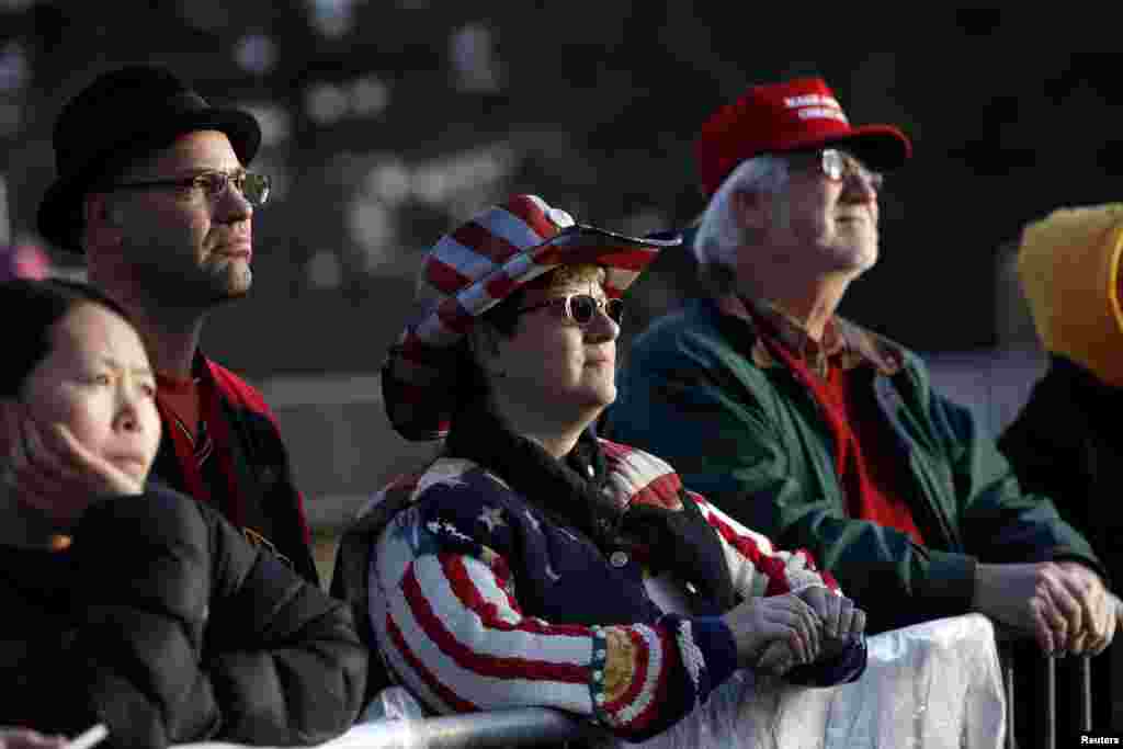 Magoya bayan zababben shugaban Amurka Donald Trump.