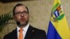 ARCHIVO - El canciller venezolano Yván Gil conversa con la prensa durante la visita de su homólogo ruso a Caracas, Sergei Lavrov, el 20 de febrero de 2024.