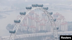 Singapura tertutup kabut asap, September 2014.