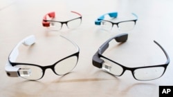 Google Glass shut down its social media sites four years after unveiling its wearable glass headset.