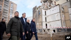 Візит президента України Володимира Зеленського і прем'єр-міністра Греції Кіріакоса Міцотакіса до Одеси, 6 березня 2024. Офіс президента України/AP