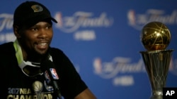 Kevin Durant, Golden State Warriors, Oakland, Californie, le 12 juin 2017.