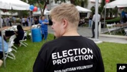 Grupos de voluntarios saldrán a los centros de votación para garantizar la transparencia del proceso electoral en EE.UU. 