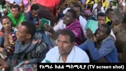 ከቤንሻንጉል ጉሙዝ ክልል፣ ካማሽ ዞን፣ በለው ጃፎ ወረዳ የተፈናቀሉና በባሕርዳር ከተማ በጊዮርጊስ ቤተክርስቲያን የሚገኙ