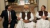 سیاسی رہنماؤں اور عسکری قیادت کی خفیہ ملاقاتوں کے انکشافات، بدنام کون ہو رہا ہے؟