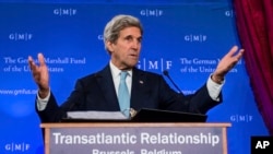 Siria fue el centro de las conversaciones sostenidas el domingo entre el secretario de Estado estadounidense, John Kerry, y el secretario de Relaciones Exteriores británico, Boris Johnson.