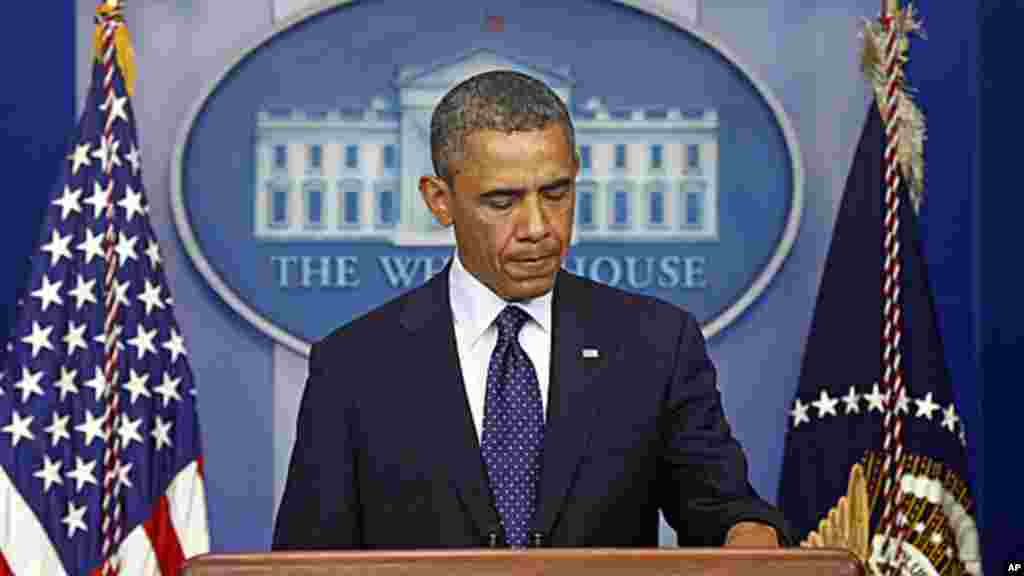 Presidente Barack Obama falando na Casa Branca após as duas explosões durante a maratona de Boston (15 de Abril de 2013).