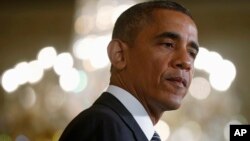 Barack Obama quiere que el Congreso renueve las subvenciones por desempleo para no dañar más la economía nacional.