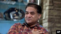 Cendekiawan terkenal Uighur, Ilham Tohti (Foto: dok).