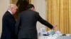 White House: No Decision Yet on Nationalized 5G Wireless Network
