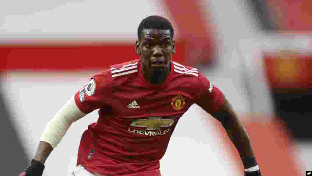 Paul Pogba, ya Manchester United, azalaki te na équipe ya France na match ya UEFA ya aout mpo azwamaki na COVID-19 kasi abikaki mpe azongeli club na ye na kati ya sanza ya septembre nsima na kokangama na ndako.