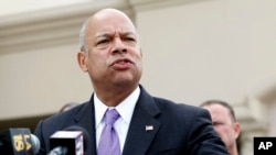 El secretario de Seguridad Nacional, Jeh Johnson, reafirma que seguirán con la campaña para prevenir que más niños centroamericanos solos ingresen por la frontera con EE.UU.