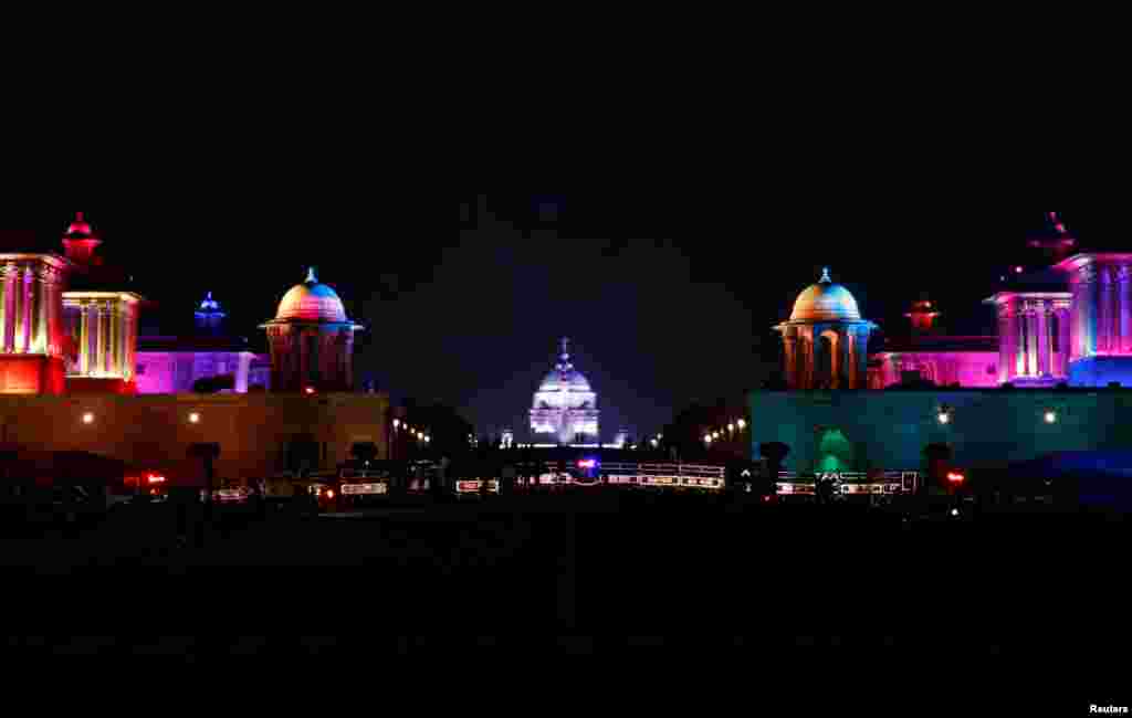 The Indian Defense Ministry, Presidential Palace and Home Ministry buildings are pictured before the lights were turned off for Earth Hour in New Delhi, March 30, 2019.